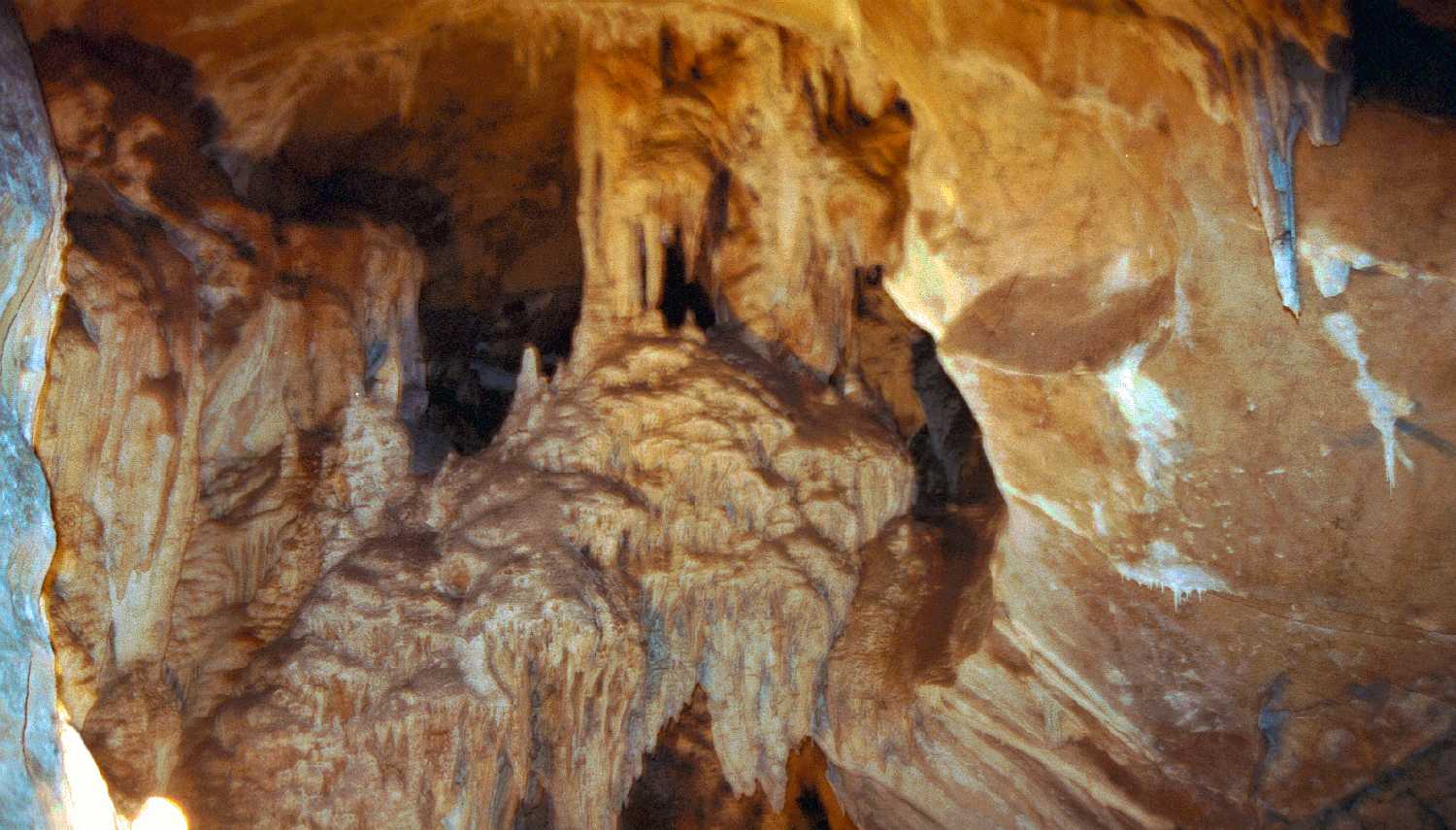 Jenolan Caves