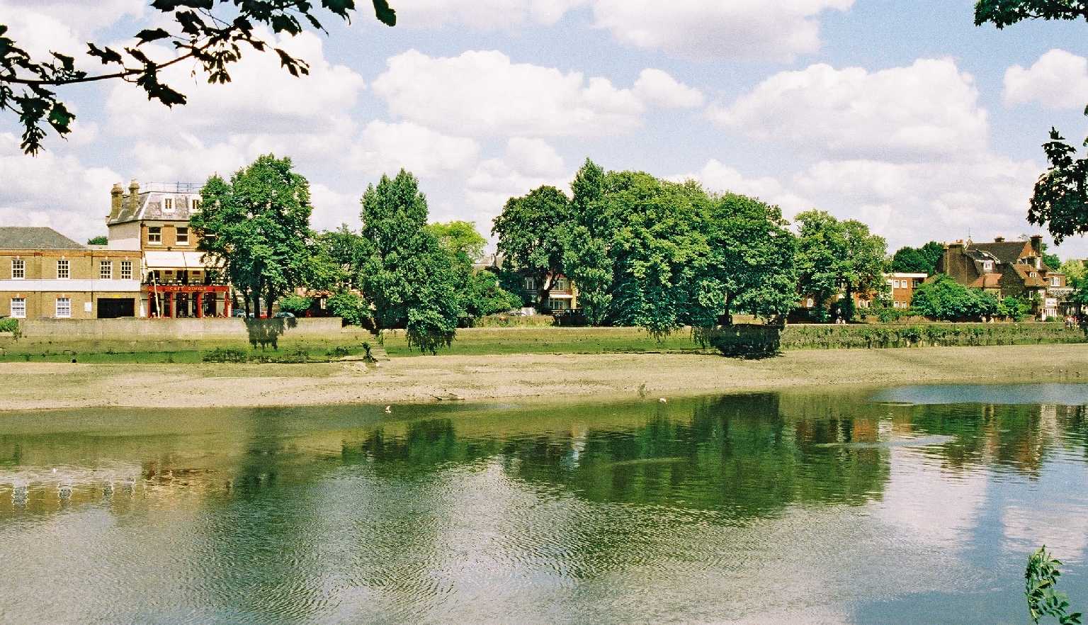 Strand On The Green