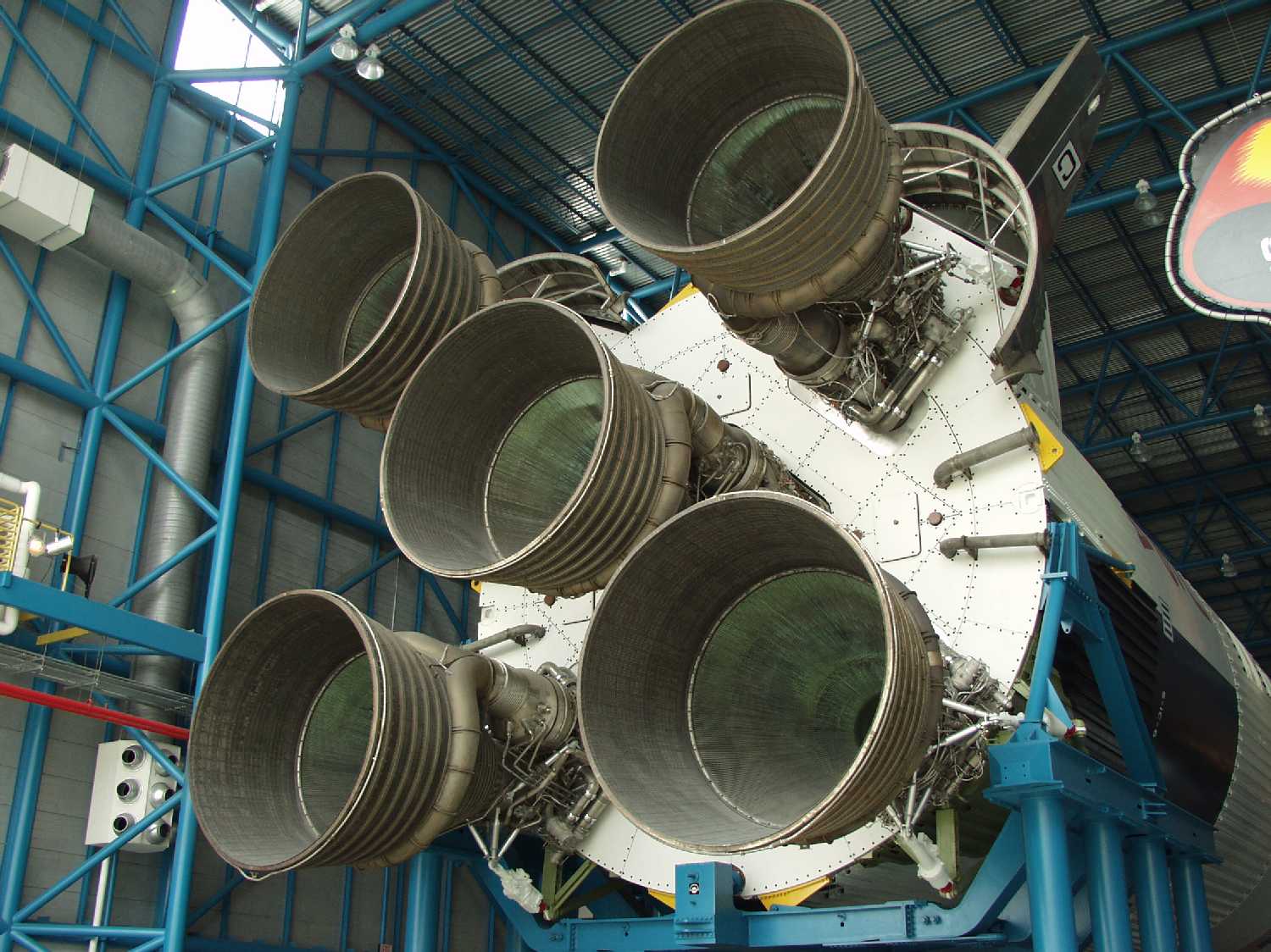 Saturn 5
